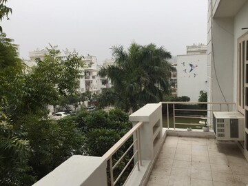 Balcony in 3.5 BHK Builder Floor at Ansal Harmony Homes, Sector 57 – for Rent