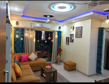 Bedroom in 2 BHK Apartment at Everest World Tulip, Kolshet Road – for Rent