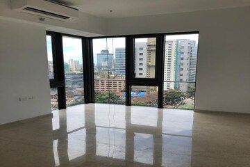 Room in 3 BHK Apartment at Lodha Trump Tower, Worli – for Rent