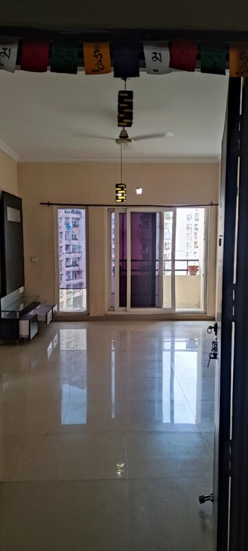 2 BHK Apartment For Rent in Rohtas Plumeria, Gomti Nagar