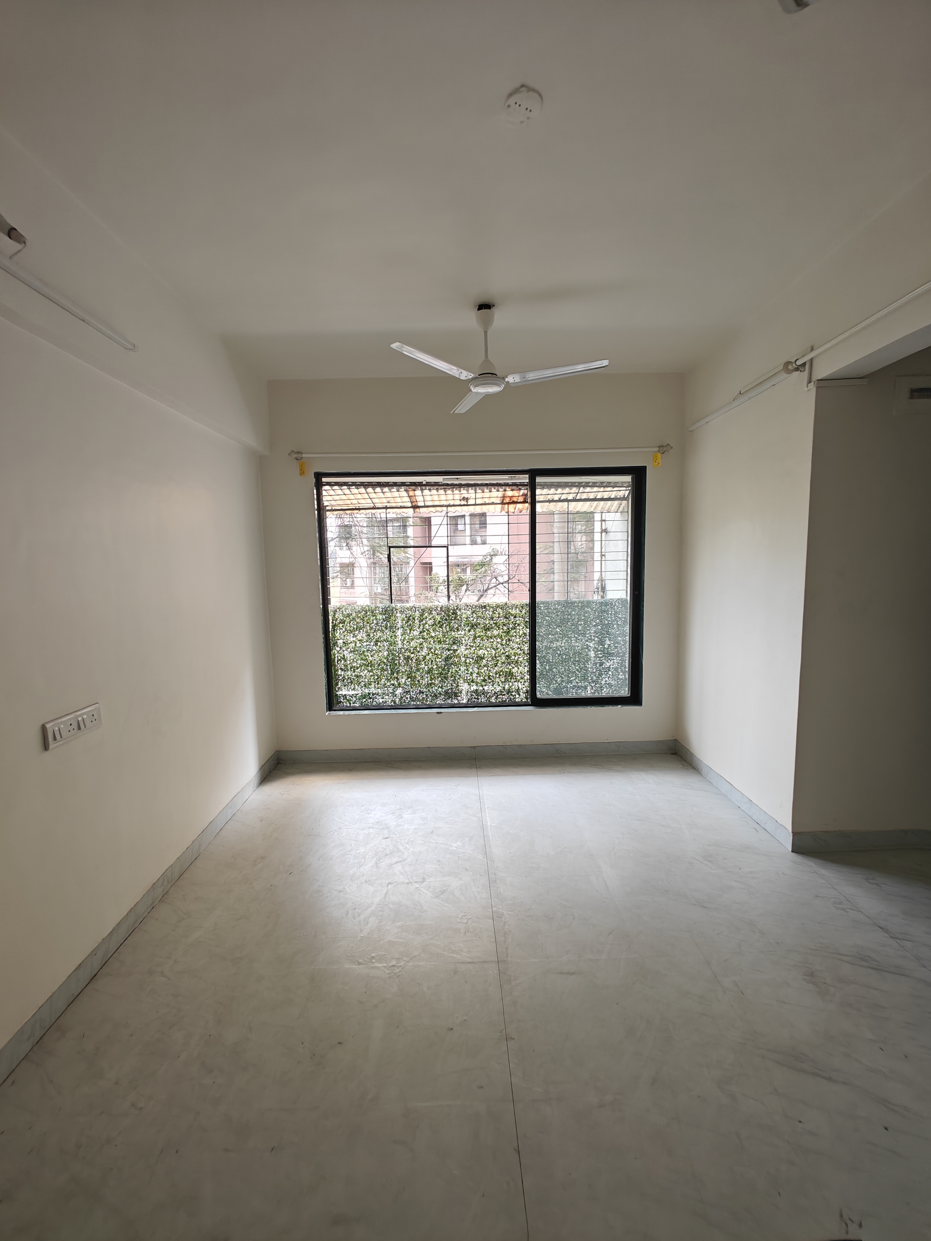 1 BHK 650 Sq.Ft. Apartment in Sai Kripa CHS