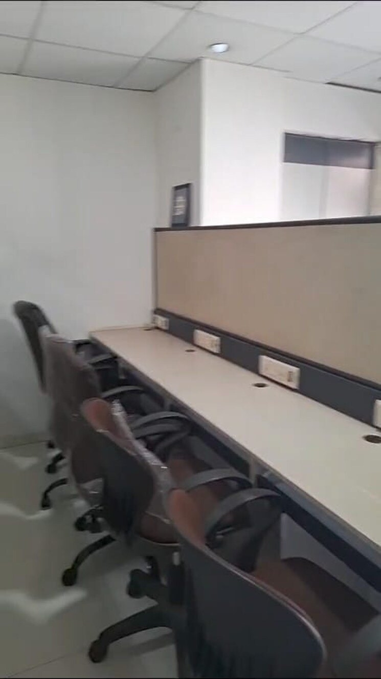 Team Area, andheri west Commercial Office Space 800 Sq.Ft. In Andheri West Mumbai 8011952