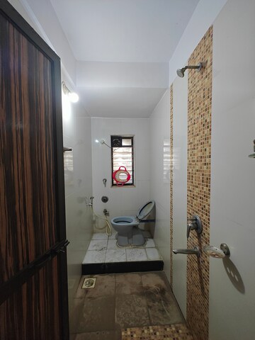 Attached Bathroom in 2.5 BHK Apartment at Sector 28 Nerul – for Sale