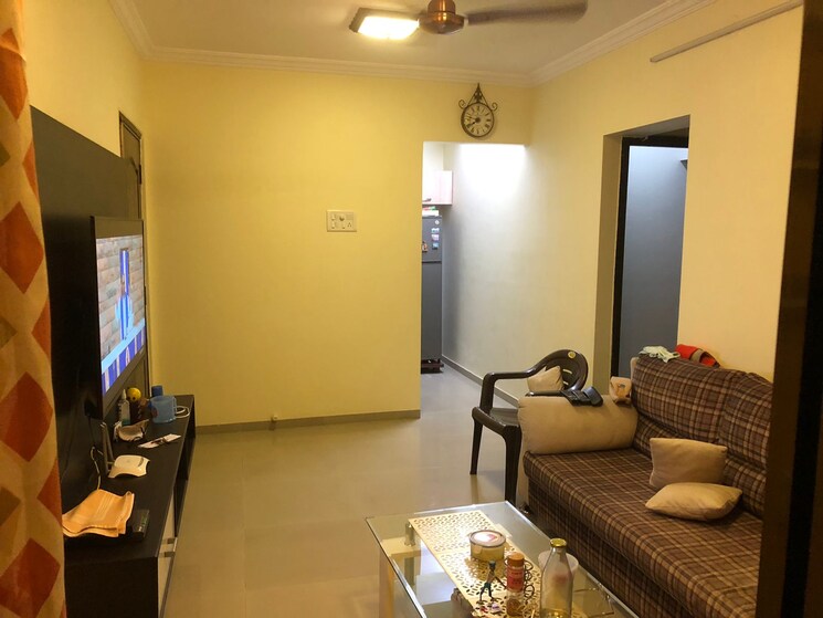 Living Room, orlem 2 Bedroom 1100 Sq.Ft. Apartment In Orlem Mumbai 8012006