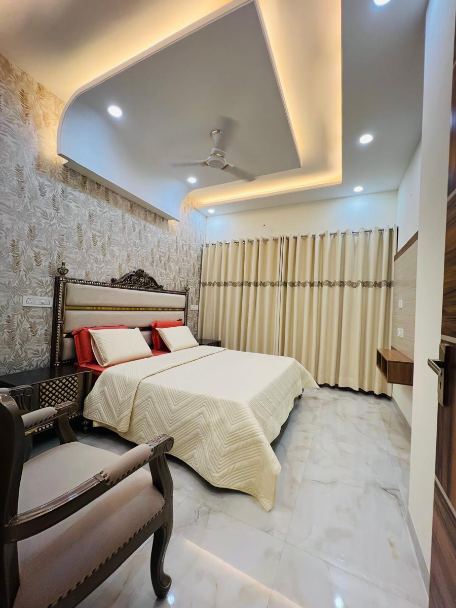 3 BHK + Servant Room 100 Sq.Yd. Independent House in City Pride Zirakpur