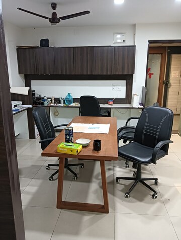   Office Space at Sindhubhavan – for Rent
