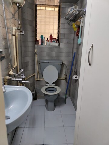 Bathroom in 1 BHK Apartment at Kurla East – for Rent