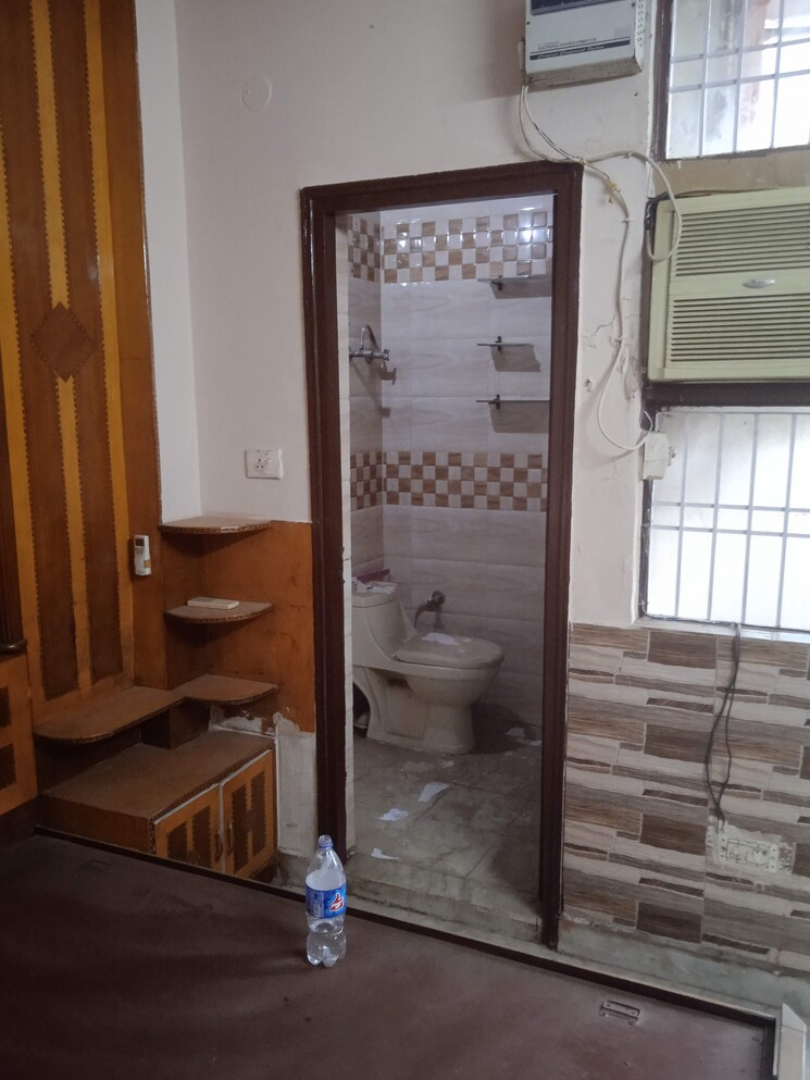 undefined, mig-flat 2 Bedroom 1100 Sq.Ft. Apartment In Gt Road Ghaziabad 8012101