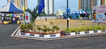  Plot For Sale in Siruseri