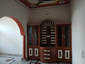Room in 2.5 BHK Builder Floor at Pla – for Rent