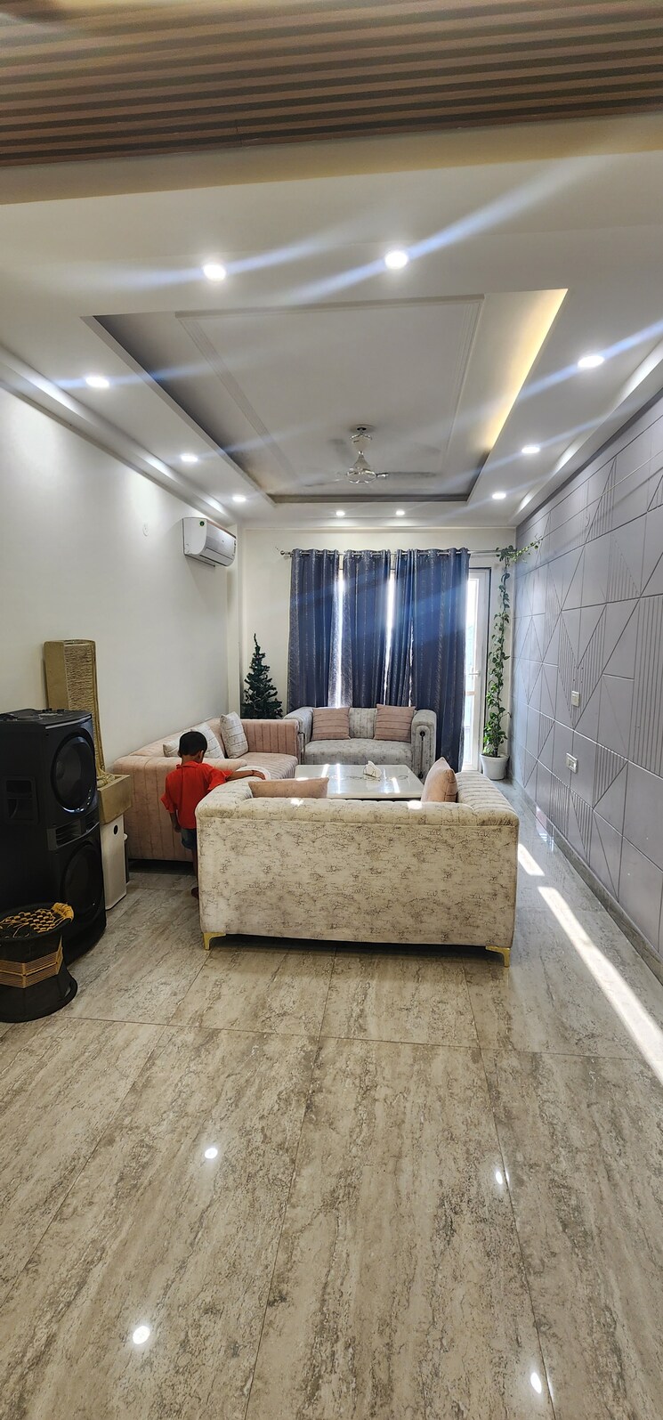 Living Room, sector 4 3 Bedroom 1450 Sq.Ft. Builder Floor In Sector 4 Gurgaon 8012140