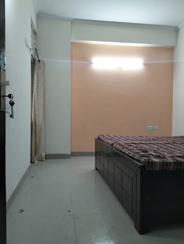 Bedroom in 3 BHK Apartment at Amrapali Silicon City, Sector 76 – for Rent