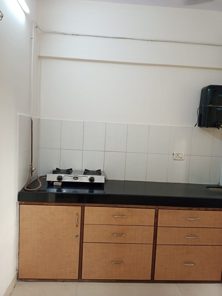 Kitchen, hoshang-baug 1 Bedroom 650 Sq.Ft. Apartment In Santacruz East Mumbai 8012149