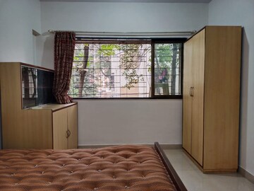 Room in 1 BHK Apartment at Hoshang Baug, Santacruz East – for Rent
