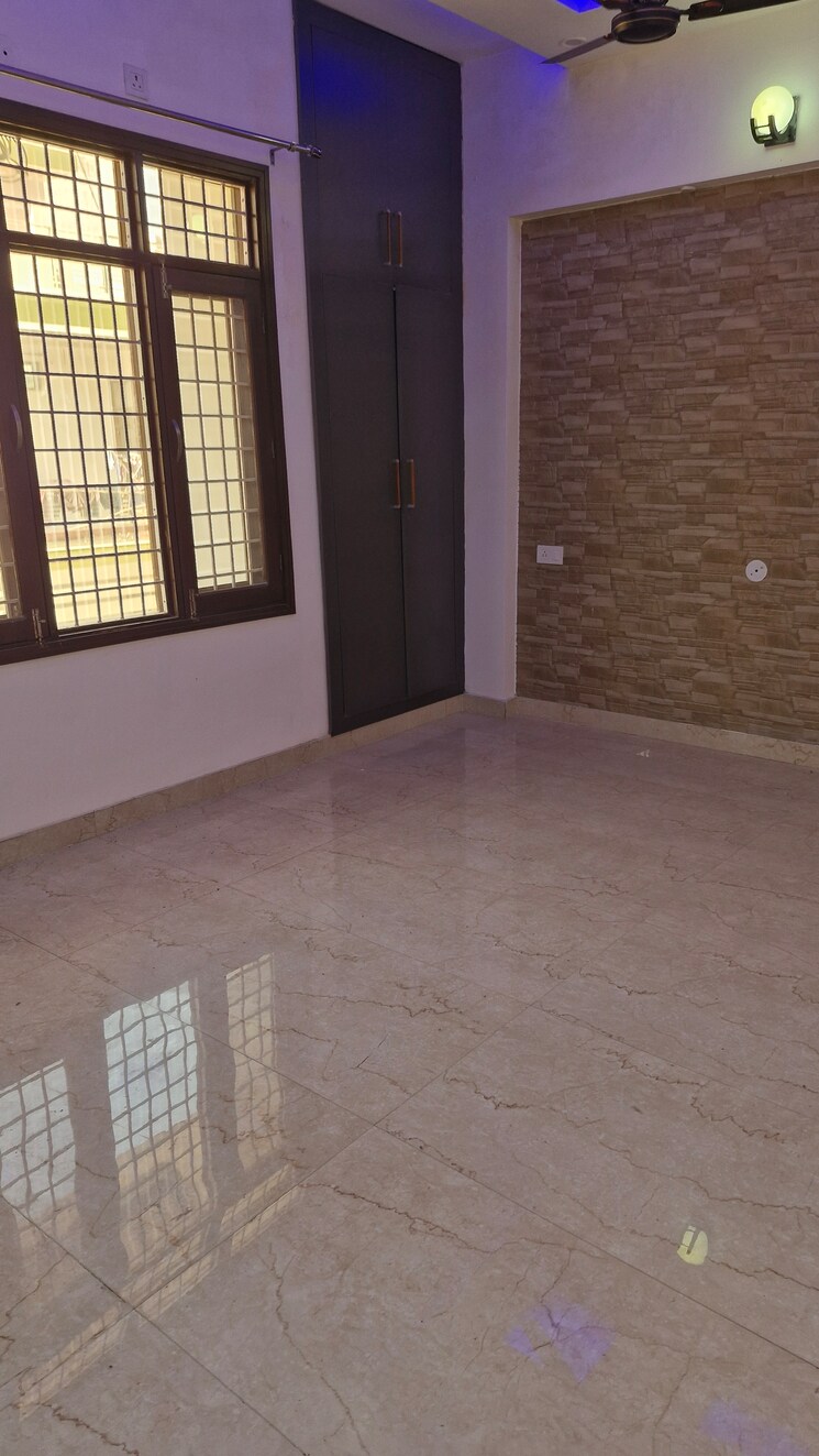 Bedroom, gms road 3 Bedroom 2200 Sq.Ft. Apartment In Gms Road Dehradun 8012204