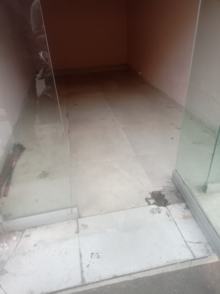 Retail Shop For Sale in Ramesh Nagar