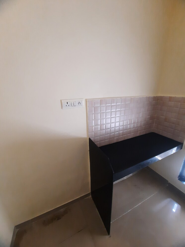 undefined, squarefeet-imperial-square 1 Bedroom 360 Sq.Ft. Apartment In Ghodbunder Road Thane 8012241