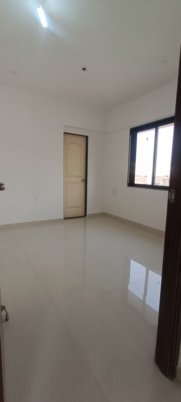 Room in 3 BHK Apartment at Prabhat Residency Santacruz, Santacruz East – for Sale