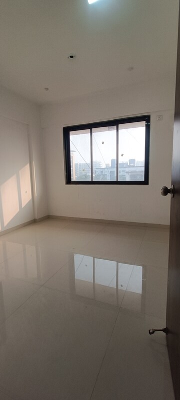 Room in 3 BHK Apartment at Prabhat Residency Santacruz, Santacruz East – for Sale