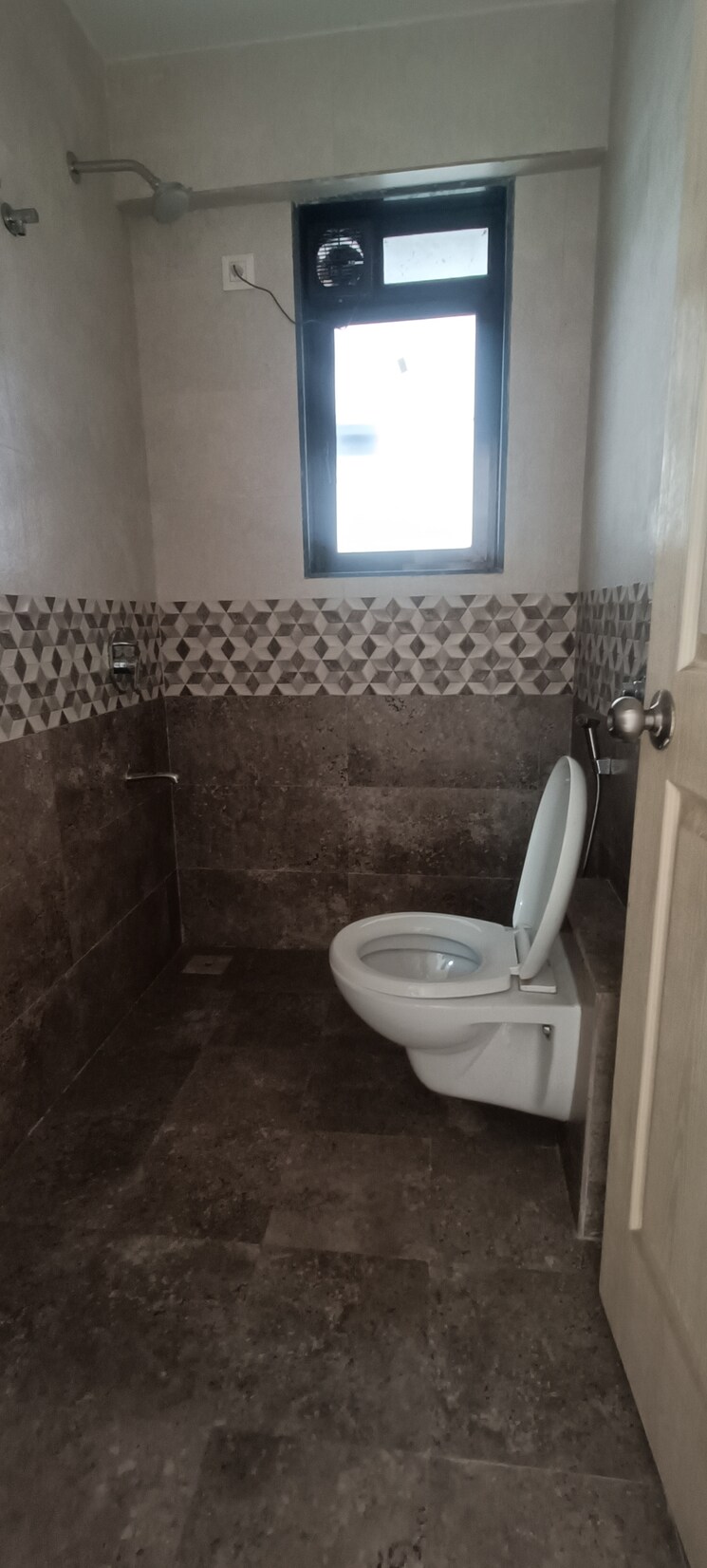 Bathroom, prabhat-residency-santacruz 3 Bedroom 950 Sq.Ft. Apartment In Santacruz East Mumbai 8012242