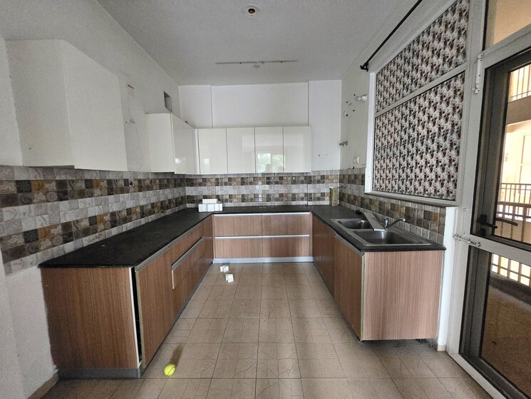 Kitchen, sushma-crescent 3 Bedroom 1860 Sq.Ft. Apartment In Dhakoli Village Zirakpur 8012317