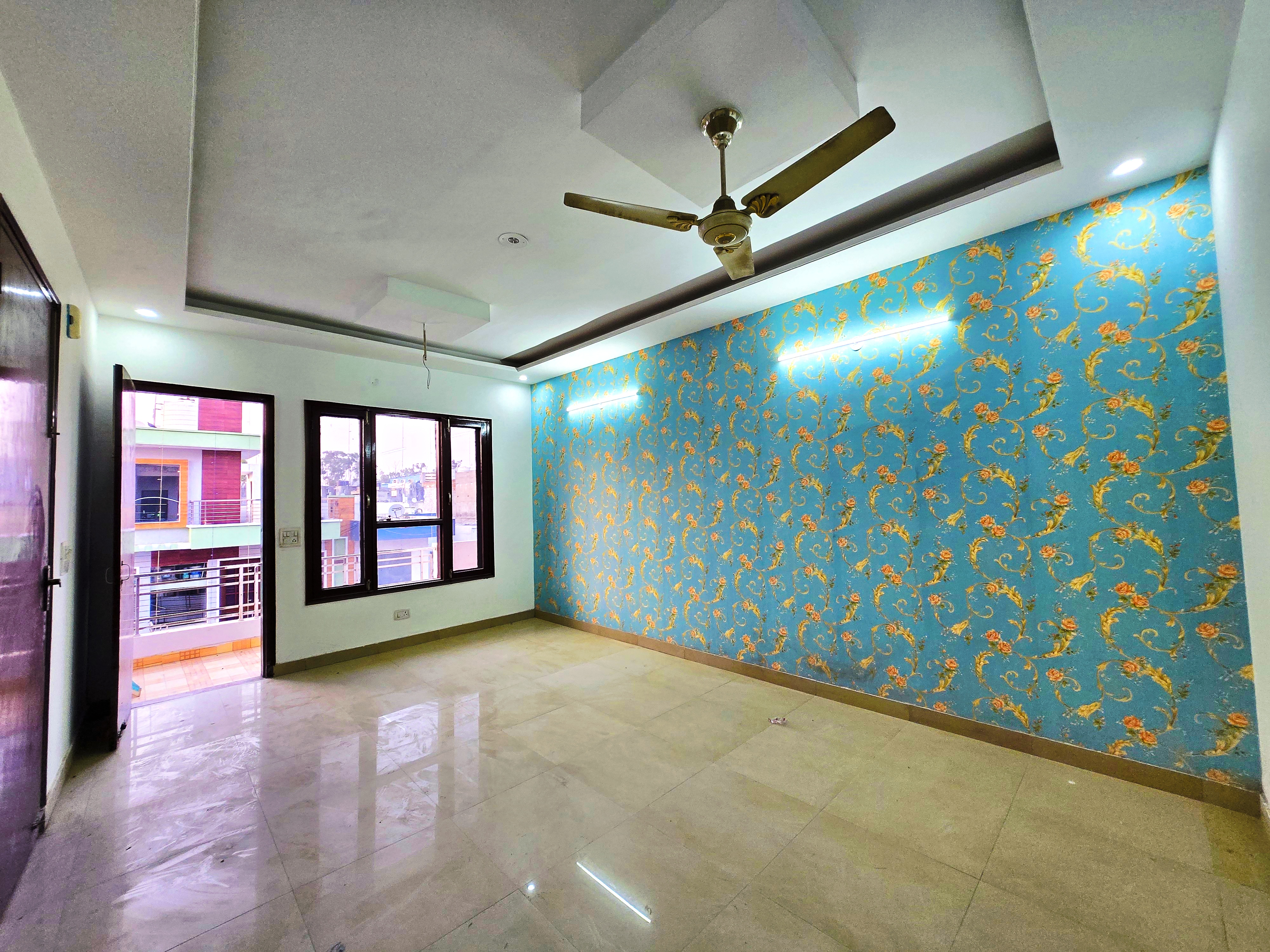 2 BHK + Pooja Room Apartment For Sale in Guru Nanak Enclave