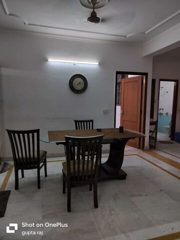 Master Bedroom in 2 BHK Builder Floor at Ignou Road – for Rent