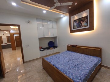 Bedroom in 3 BHK Builder Floor at Sector 85 – for Rent