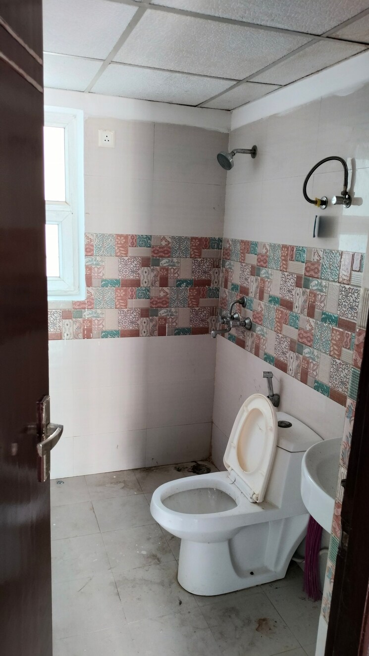 Bathroom, afowo-raksha-addela 2 Bedroom 1080 Sq.Ft. Apartment In Sector 16c Greater Noida Greater Noida 8012392