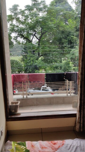 Balcony in 2 BHK Independent House at Sector 15 – for Rent