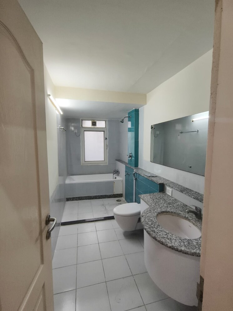 Bathroom, jaypee-greens-star-court 3 Bedroom 2200 Sq.Ft. Apartment In Jaypee Greens Greater Noida 8012531