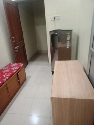 1 BHK Villa For Rent in Aliganj