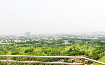 Plot For Sale in Jaypee Kensington Park Plot, Sector 133