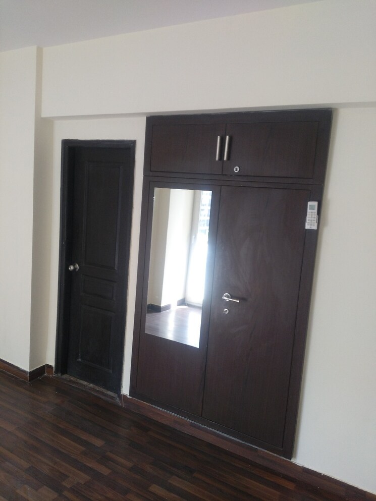 Room, crc-sublimis 2 Bedroom 982 Sq.Ft. Apartment In Sector 1 Greater Noida Greater Noida 8012560