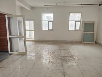  Industrial Plot For Rent in Sector 37