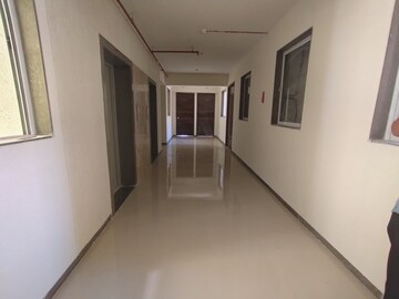 Room in 3 BHK Apartment at Prajapati Magnum, Dronagiri – for Rent