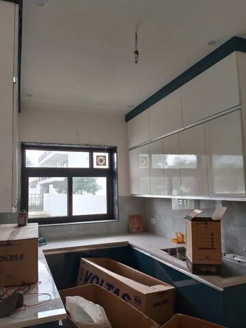 Kitchen in 2 BHK Villa at DLF Alameda, Sector 73 – for Rent