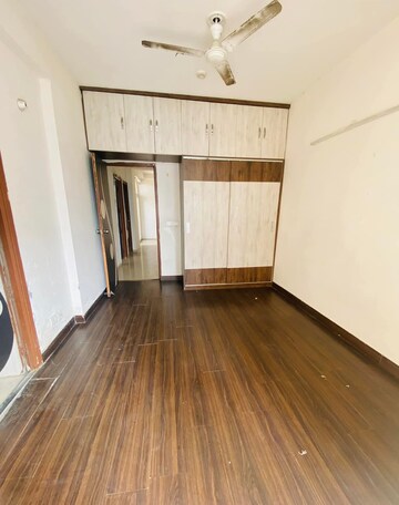 3 BHK Apartment For Rent in Sector 16c Greater Noida