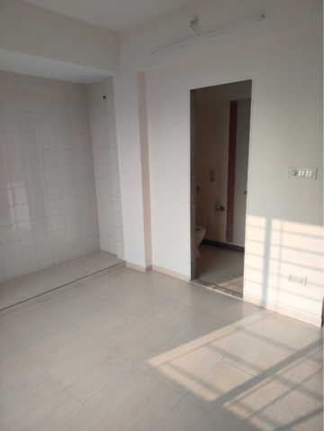 Room in 2 BHK Apartment at Vijay Vatika Tower 05, Kavesar – for Rent