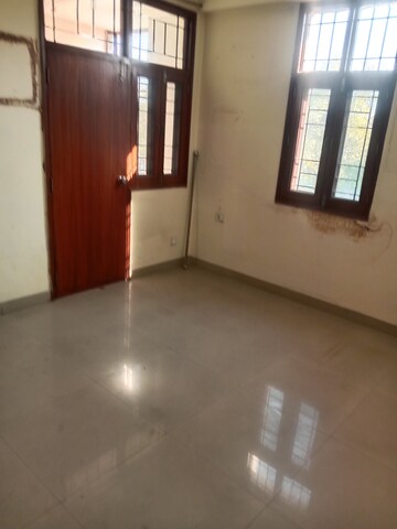 Master Bedroom in 3 BHK Apartment at Samriddhi Seven Heaven, Ranibagh – for Rent