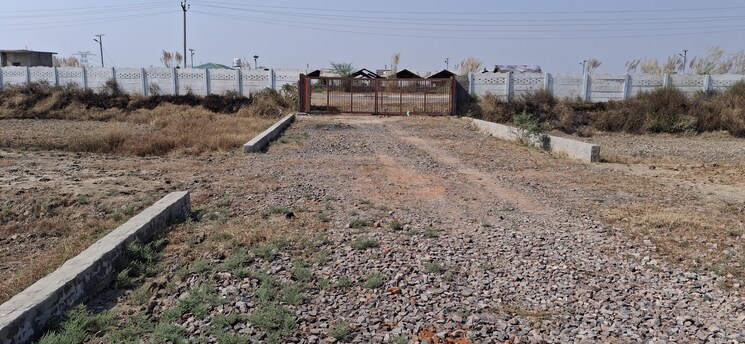undefined, upsidc site b  100 Sq.Yd. Plot In Upsidc Site B Greater Noida 8012668
