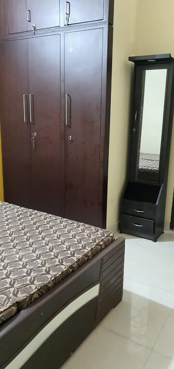Bedroom in 2 BHK Builder Floor at Ansal Palam Triangle, Palam Vihar Extension – for Rent