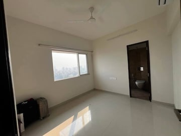 1 BHK Apartment For Rent in Omkar Signet, Malad East