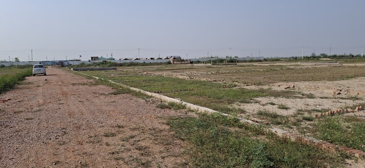 undefined, upsidc site b  60 Sq.Yd. Plot In Upsidc Site B Greater Noida 8012675