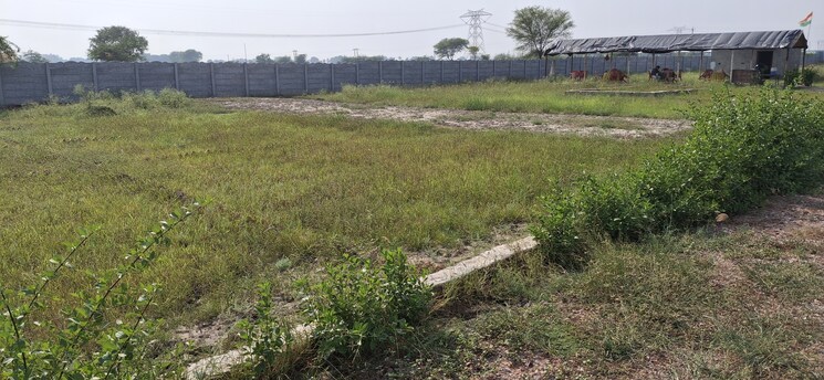 undefined, upsidc site b  60 Sq.Yd. Plot In Upsidc Site B Greater Noida 8012675