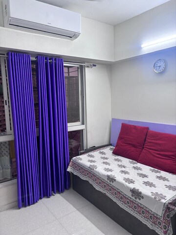 Bedroom in 3 BHK Apartment at Hiranandani Estate, Ghodbunder Road – for Rent