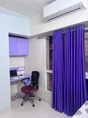 Master Bedroom in 3 BHK Apartment at Hiranandani Estate, Ghodbunder Road – for Sale