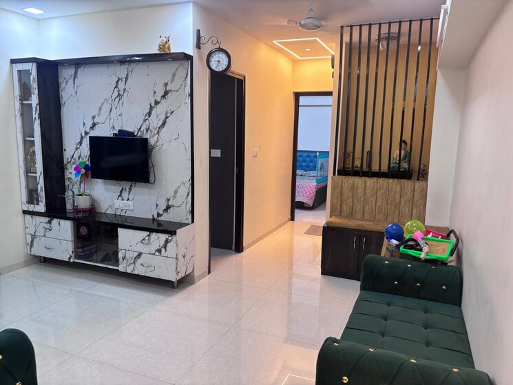 Living Room, hiranandani-estate 3 Bedroom 1084 Sq.Ft. Apartment In Ghodbunder Road Thane 8012694