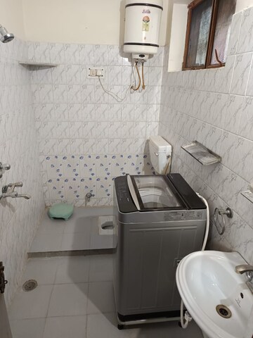 Bathroom in 2 BHK Apartment at Unitech Fresco, Sector 50 – for Rent