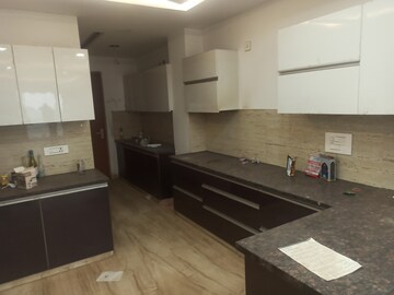 Kitchen in 3.5 BHK Builder Floor at Sector 21d – for Rent